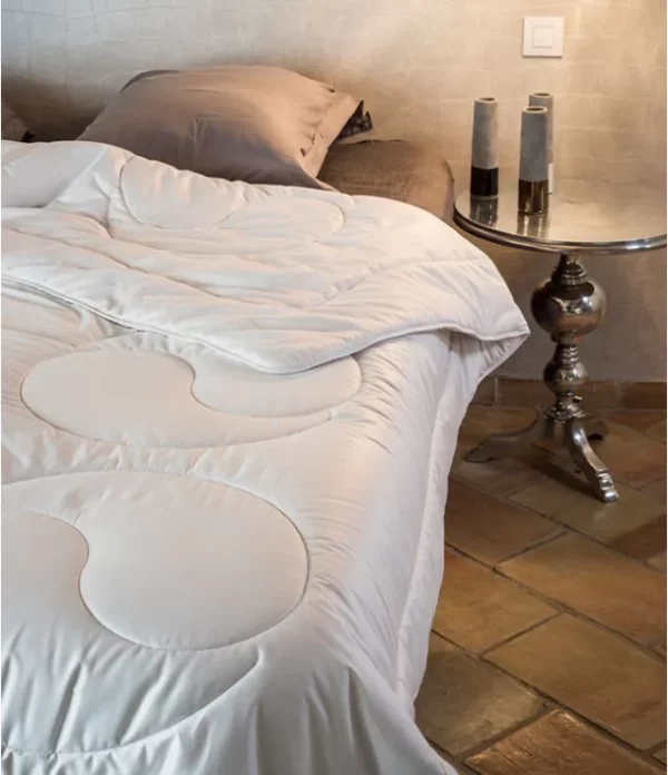 Couette légère  100% soie  "Brun de Vian-Tiran"