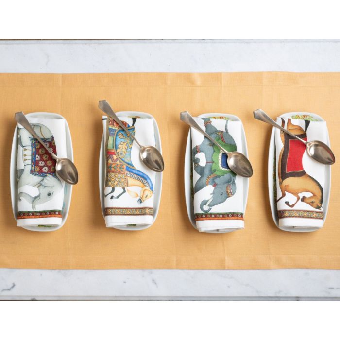 4 serviettes de table